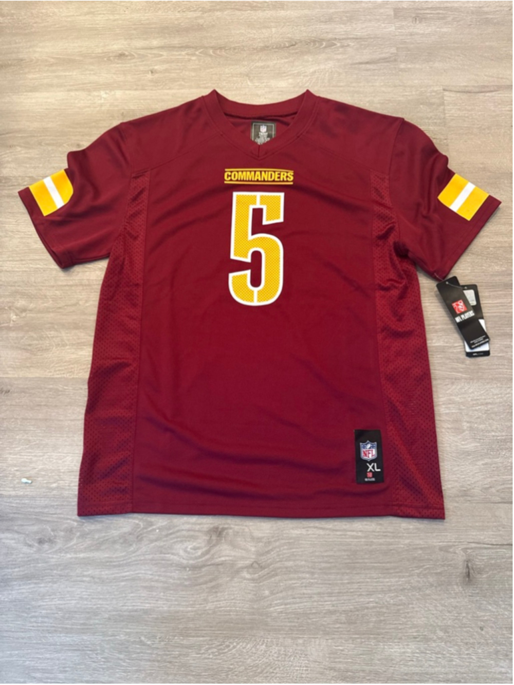 Boys NFL Commanders Daniels Jersey XL Maroon Yellow